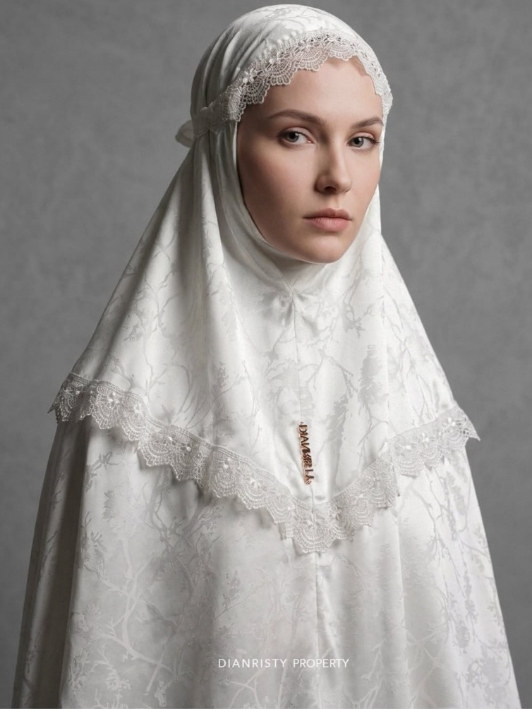 Mukena Naira 1